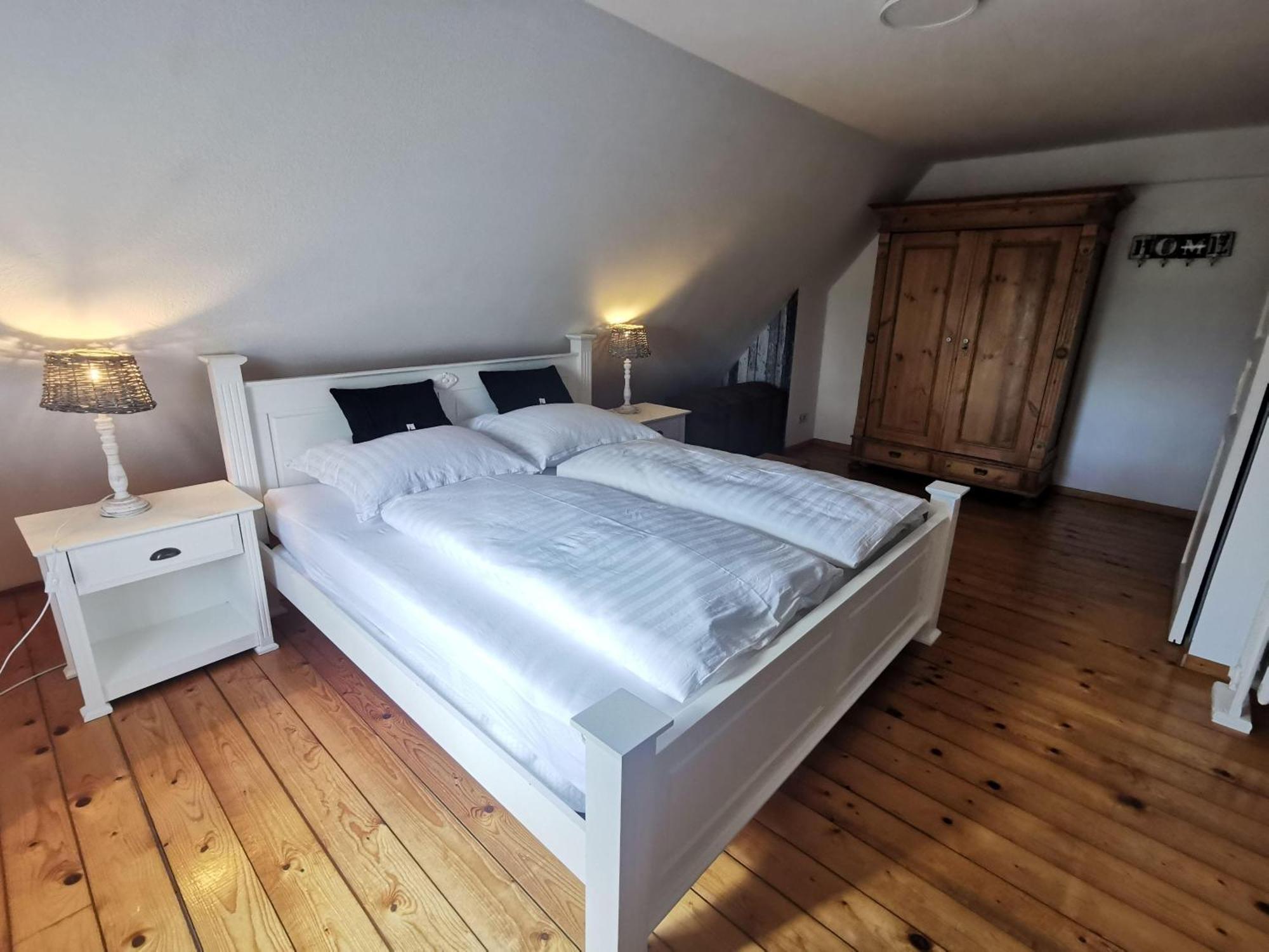 Ferienwohnung-Rungholt-Edomsharder-Hof-Nordstrand Buitenkant foto